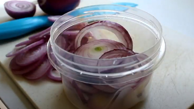 pickled onions - Fisher Hill Farm